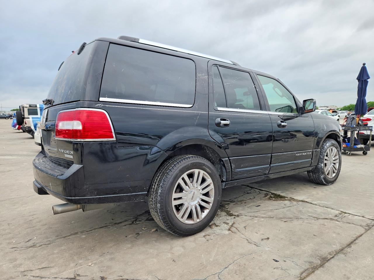 Lincoln Navigator