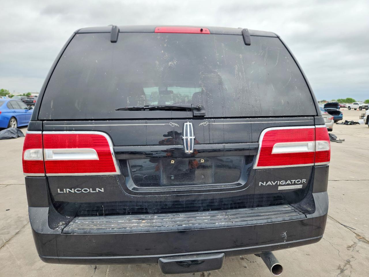 Lincoln Navigator
