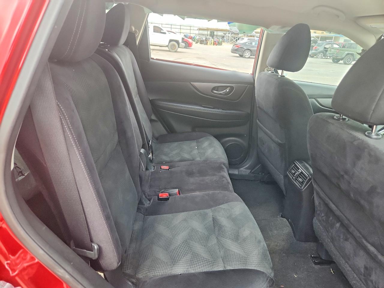 Nissan Rogue Sv