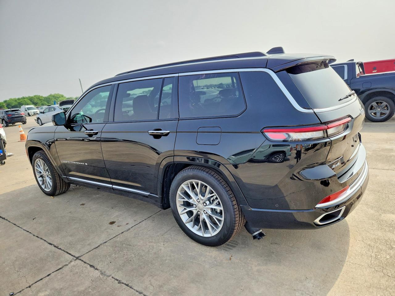 Jeep Cherokee L Summit