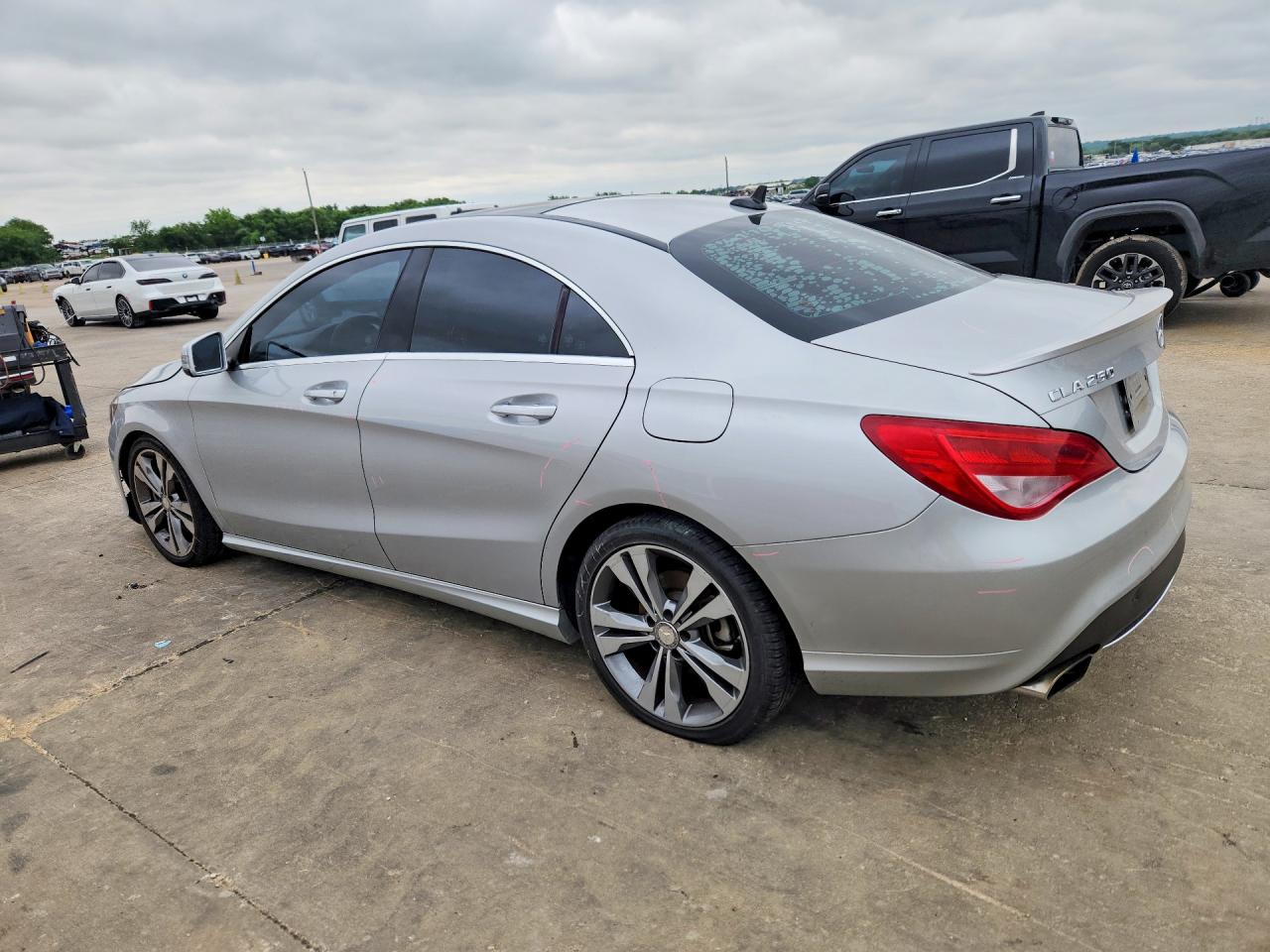 Mercedes-Benz Cla-class 250
