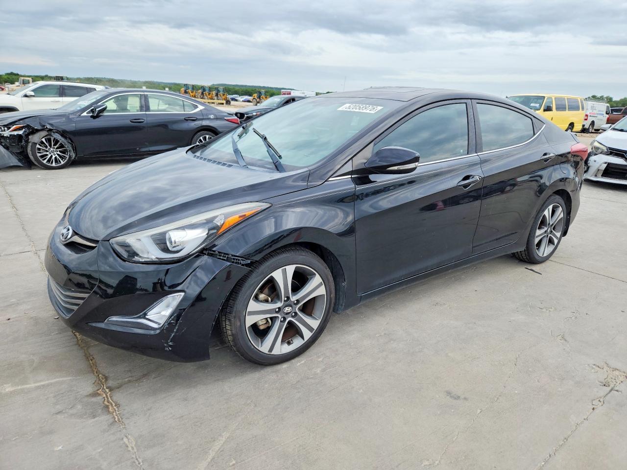 Salvage Hyundai ELANTRA Image