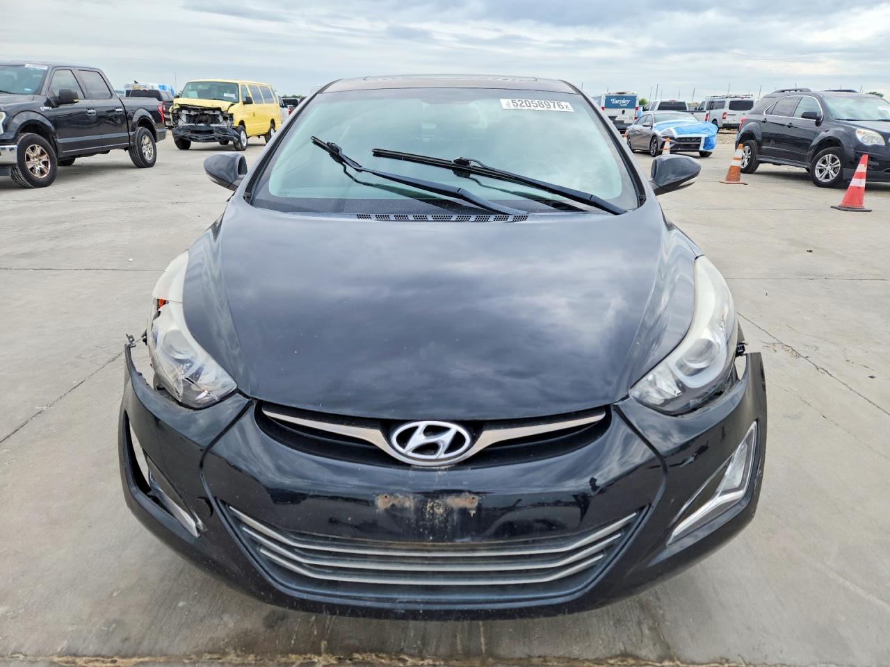 Hyundai ELANTRA Sport