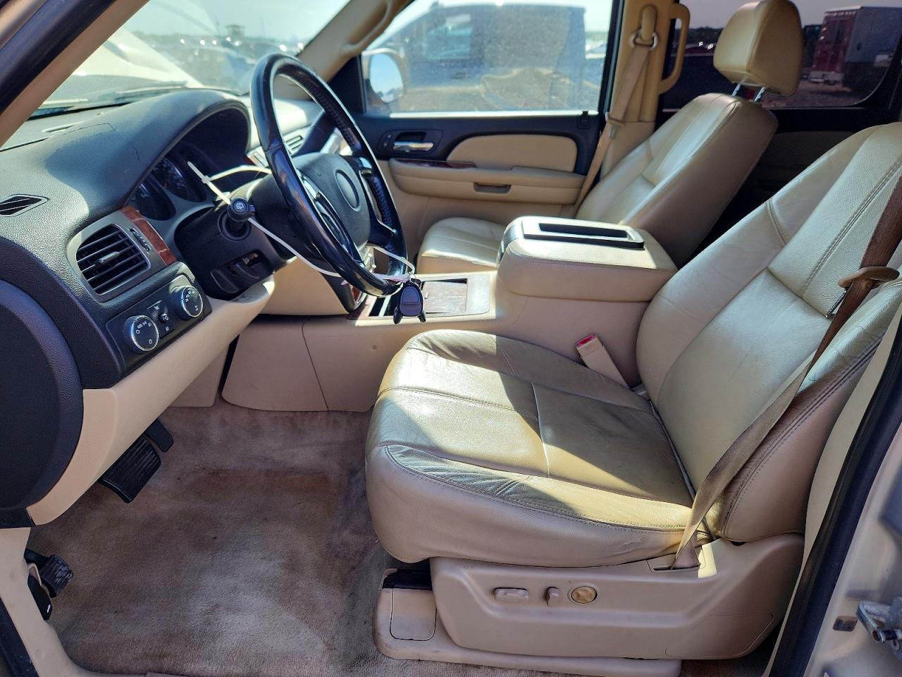 Chevrolet Suburban K1500