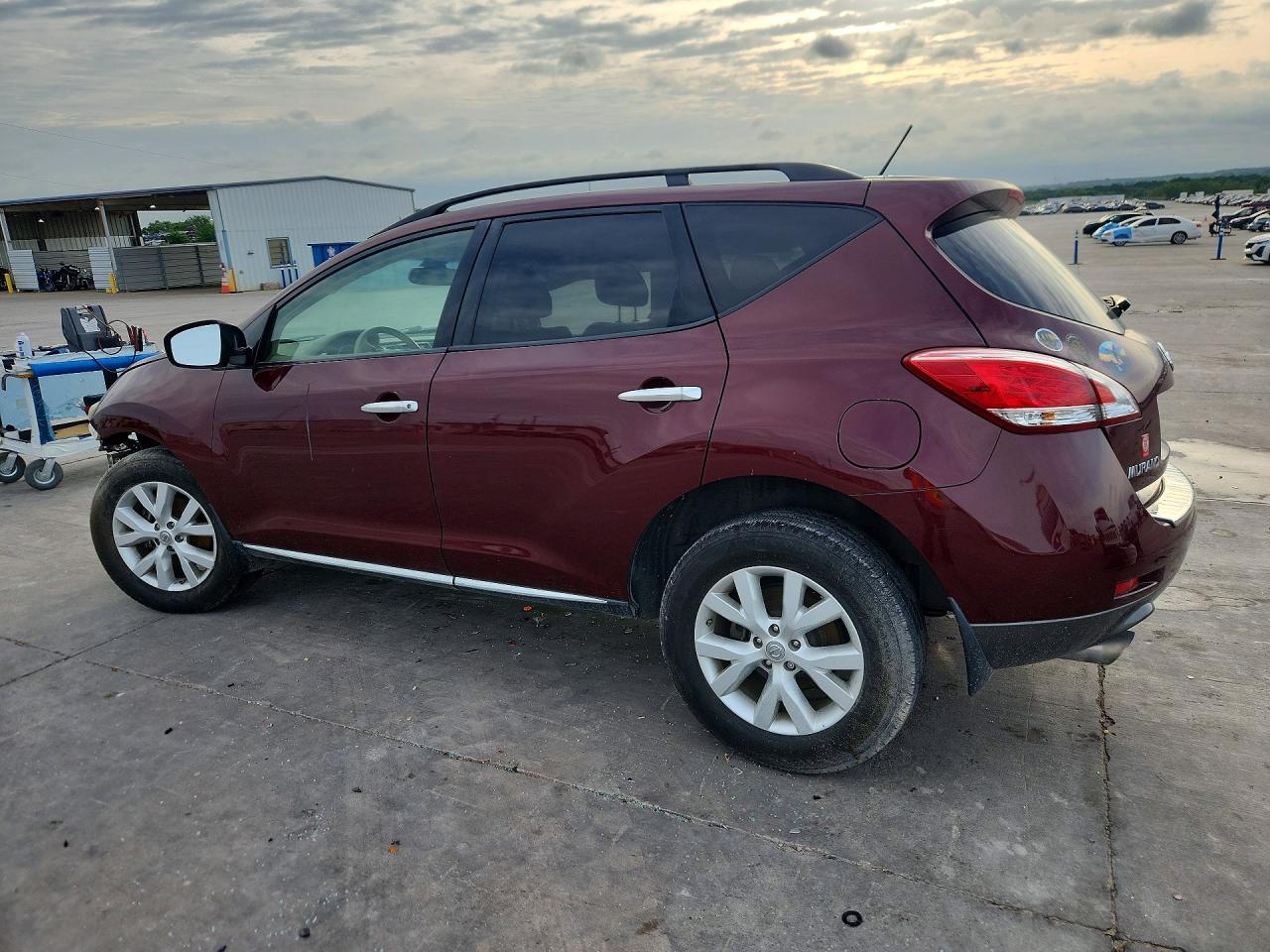 Nissan Murano S
