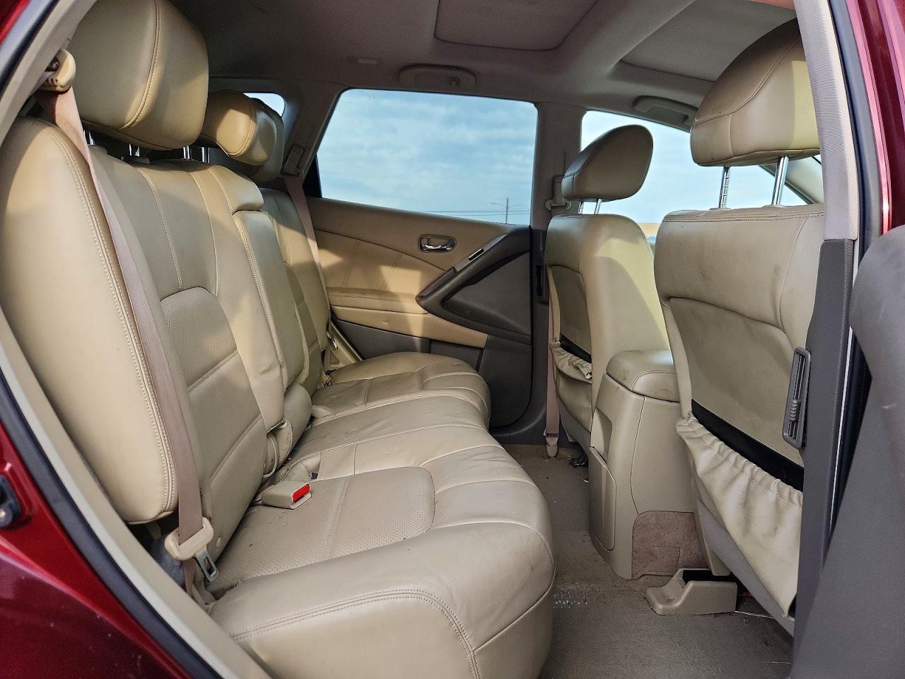 Nissan Murano S
