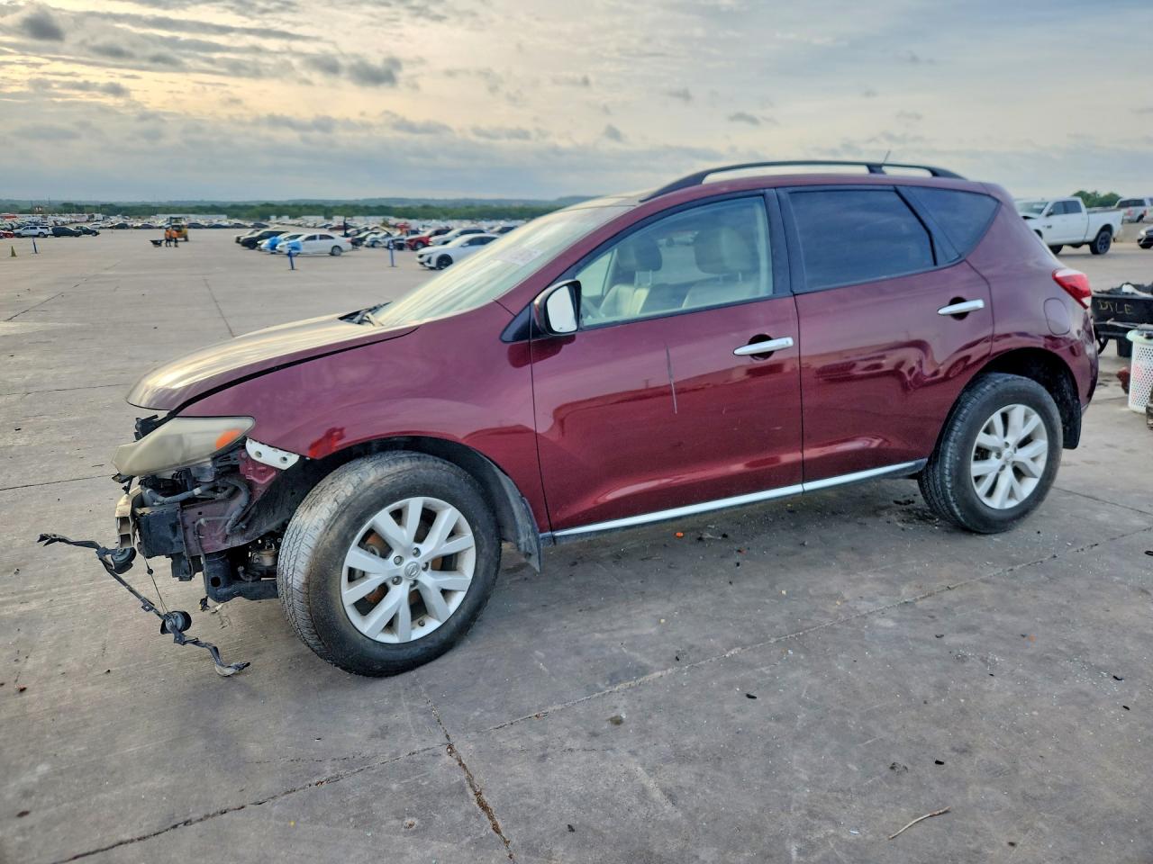 Salvage Nissan Murano Image