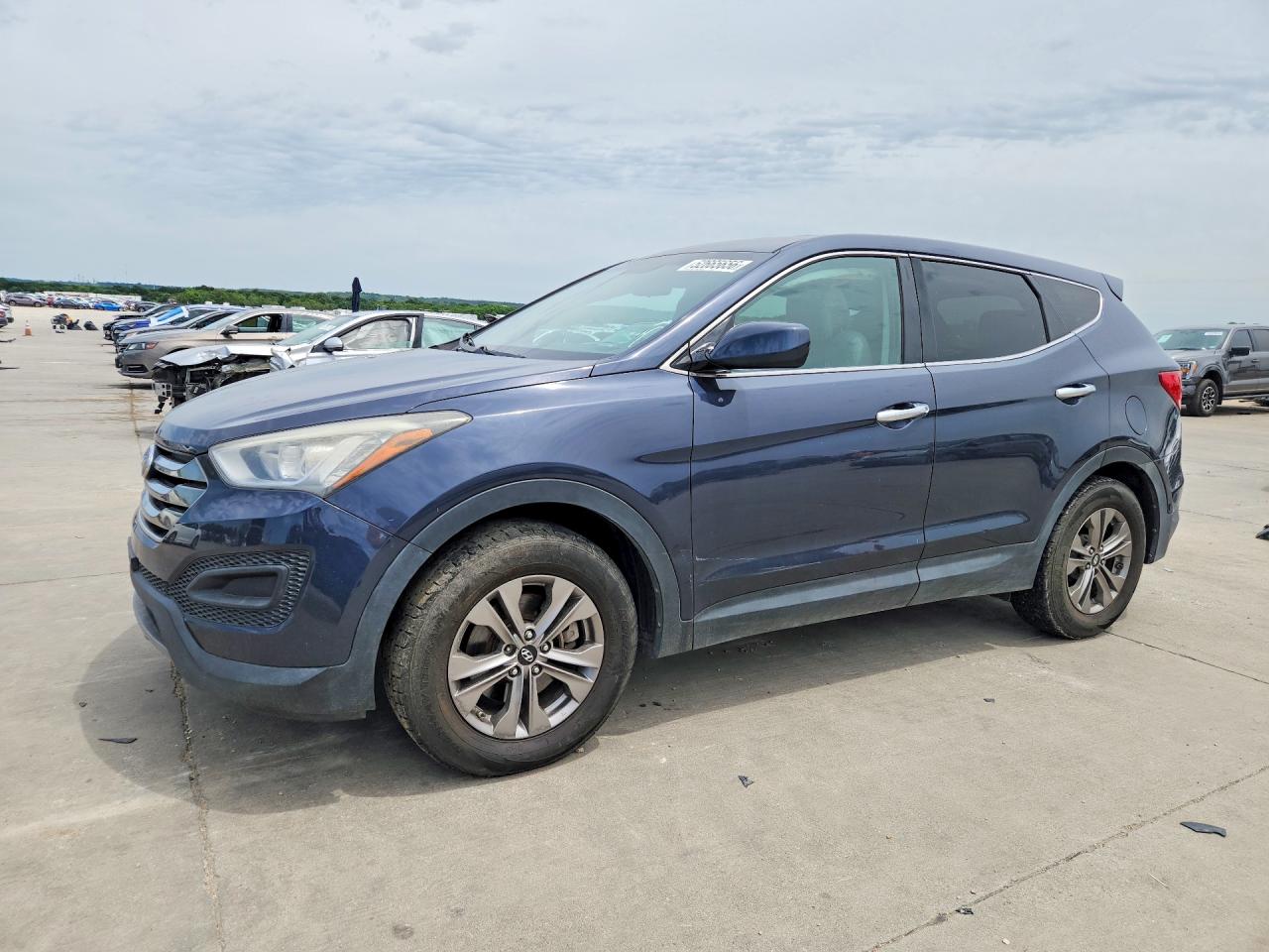 Salvage Hyundai SANTA FE Image