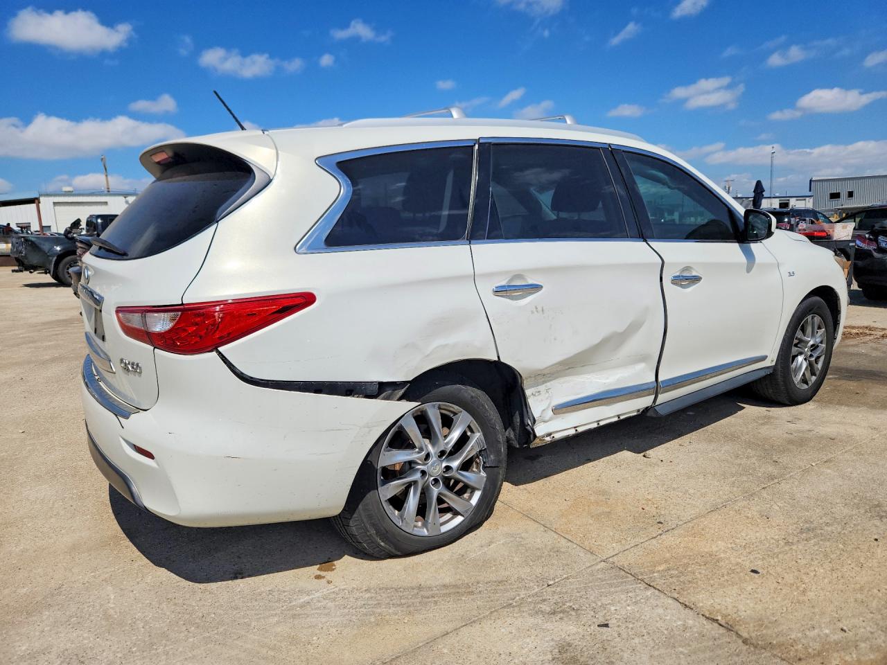 INFINITI Qx