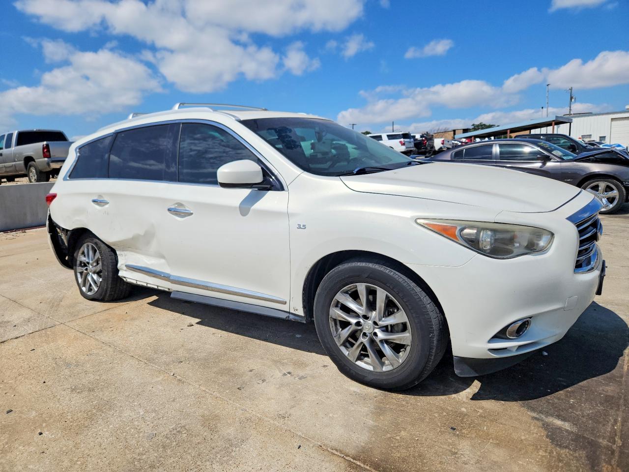 INFINITI Qx