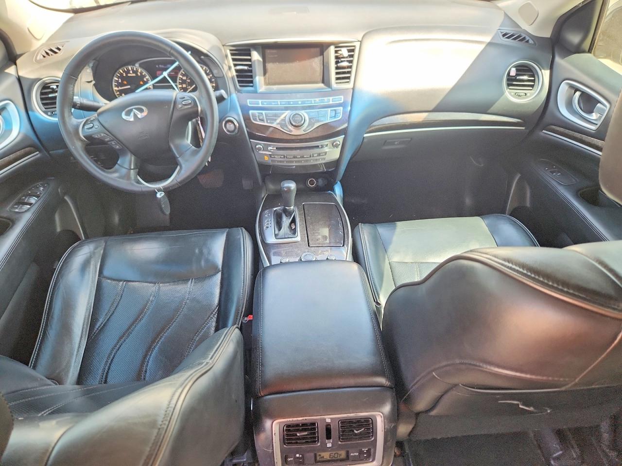 INFINITI Qx