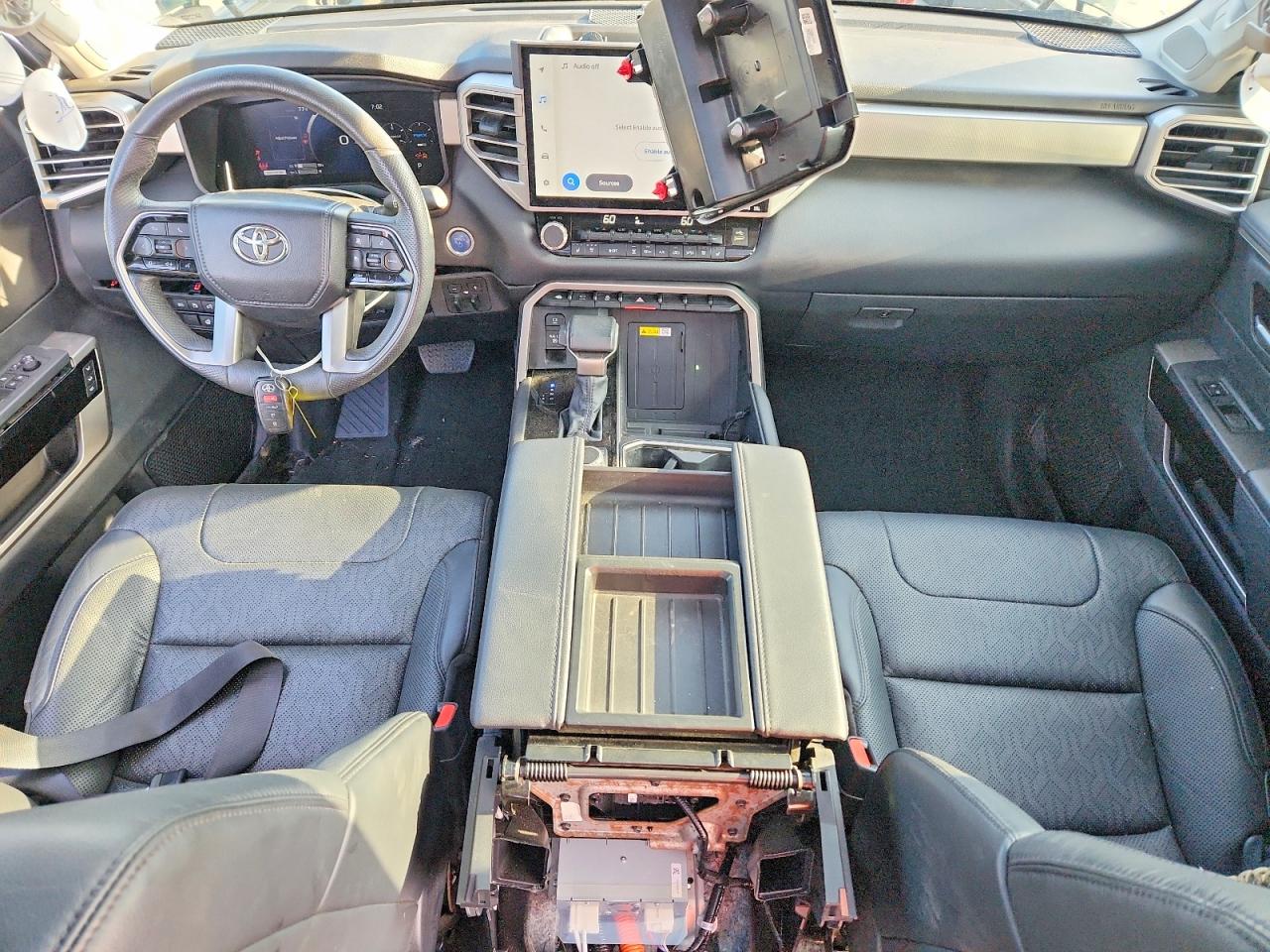 Toyota Tundra Limited Hv