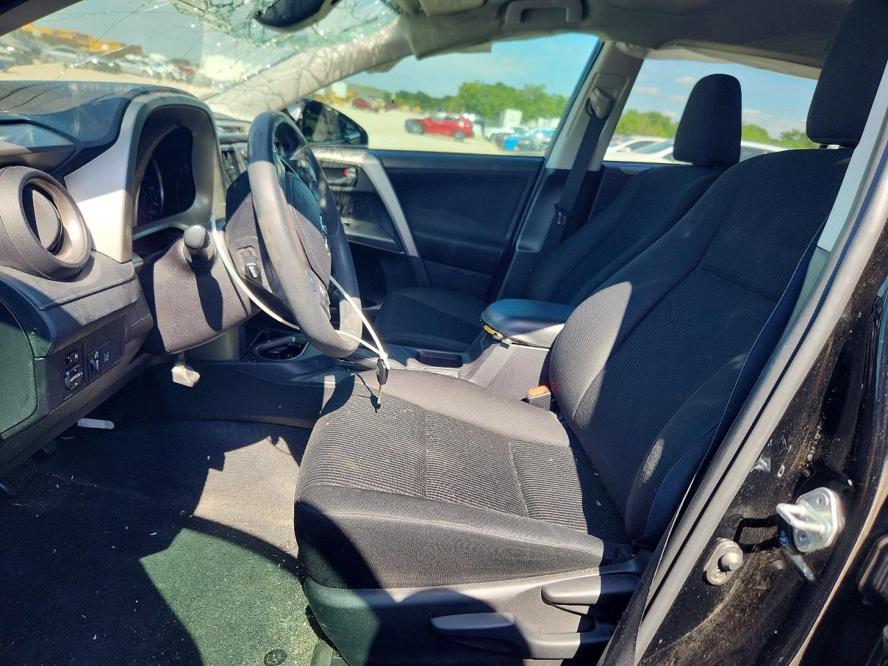 Toyota RAV4 Le