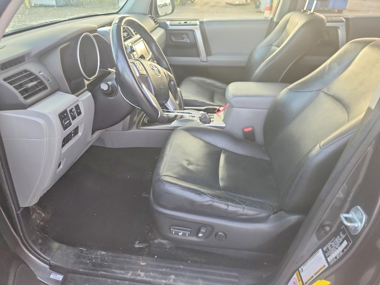 Toyota 4Runner Sr5