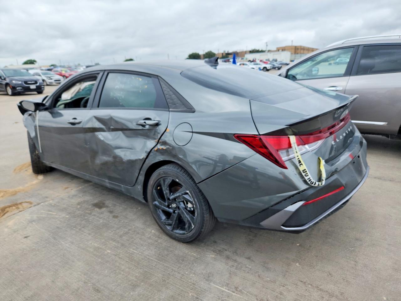 Hyundai ELANTRA Sel Sport