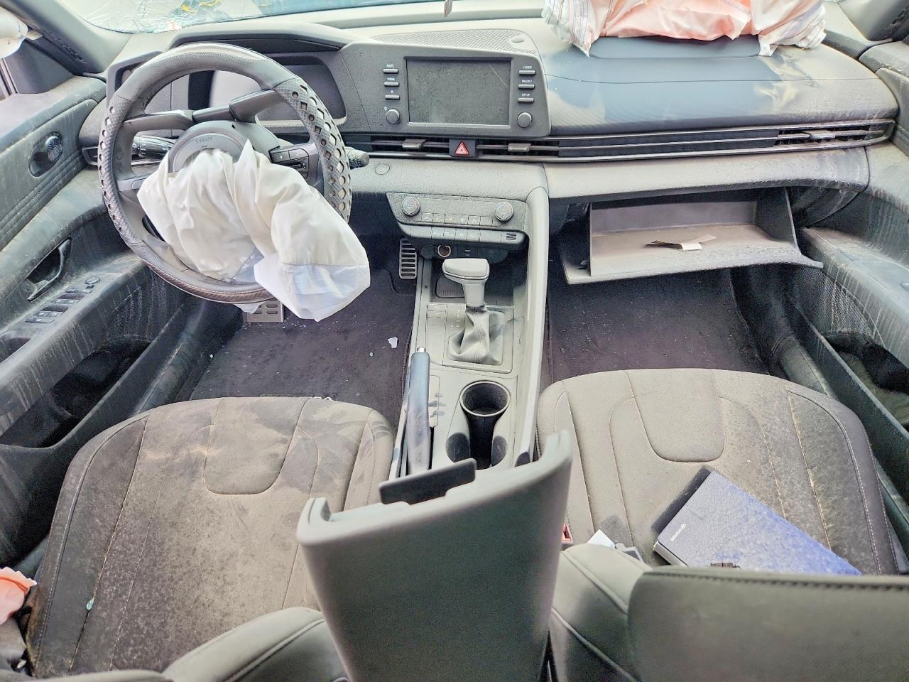Hyundai ELANTRA Sel Sport