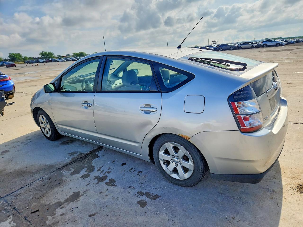 Toyota Prius Base