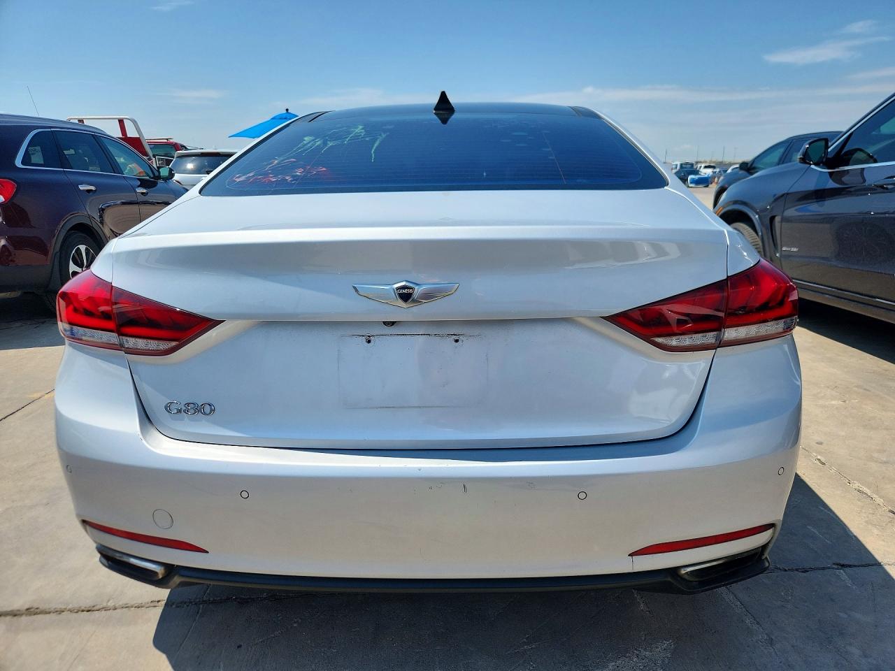 Hyundai Genesis 3.8l