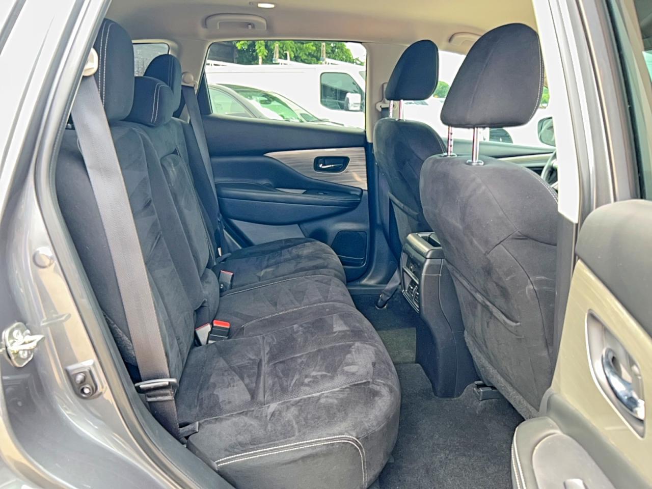 Nissan Murano S