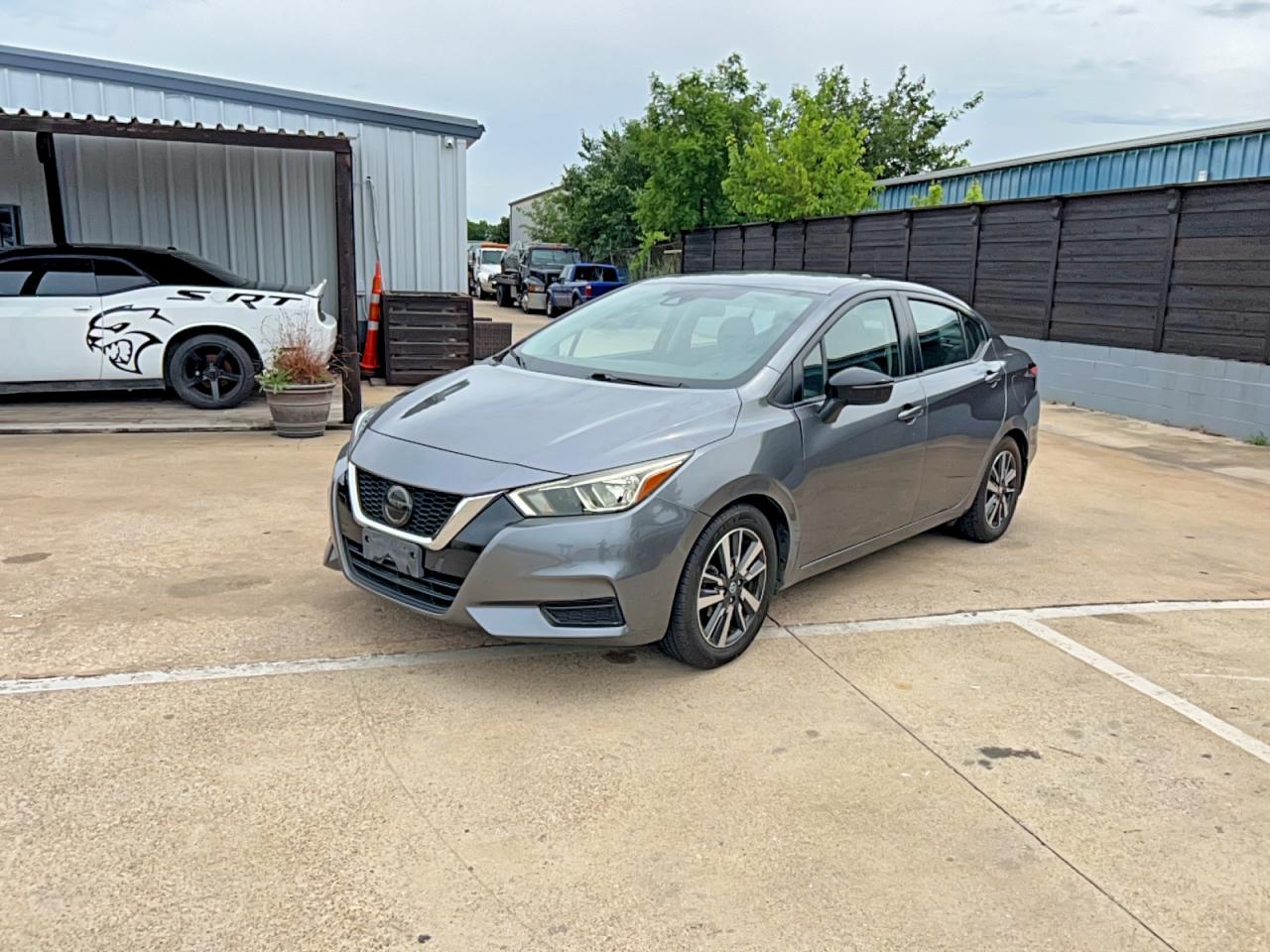 Nissan Versa Sv