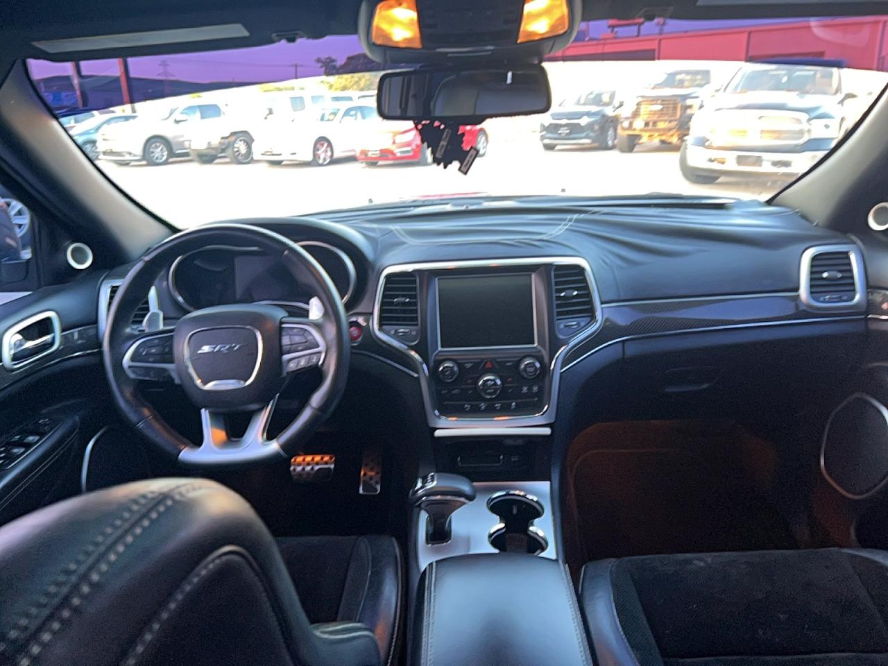 Jeep Grand Cherokee Srt-8