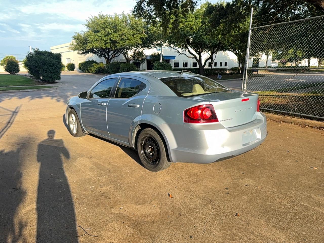 Dodge Avenger Sxt