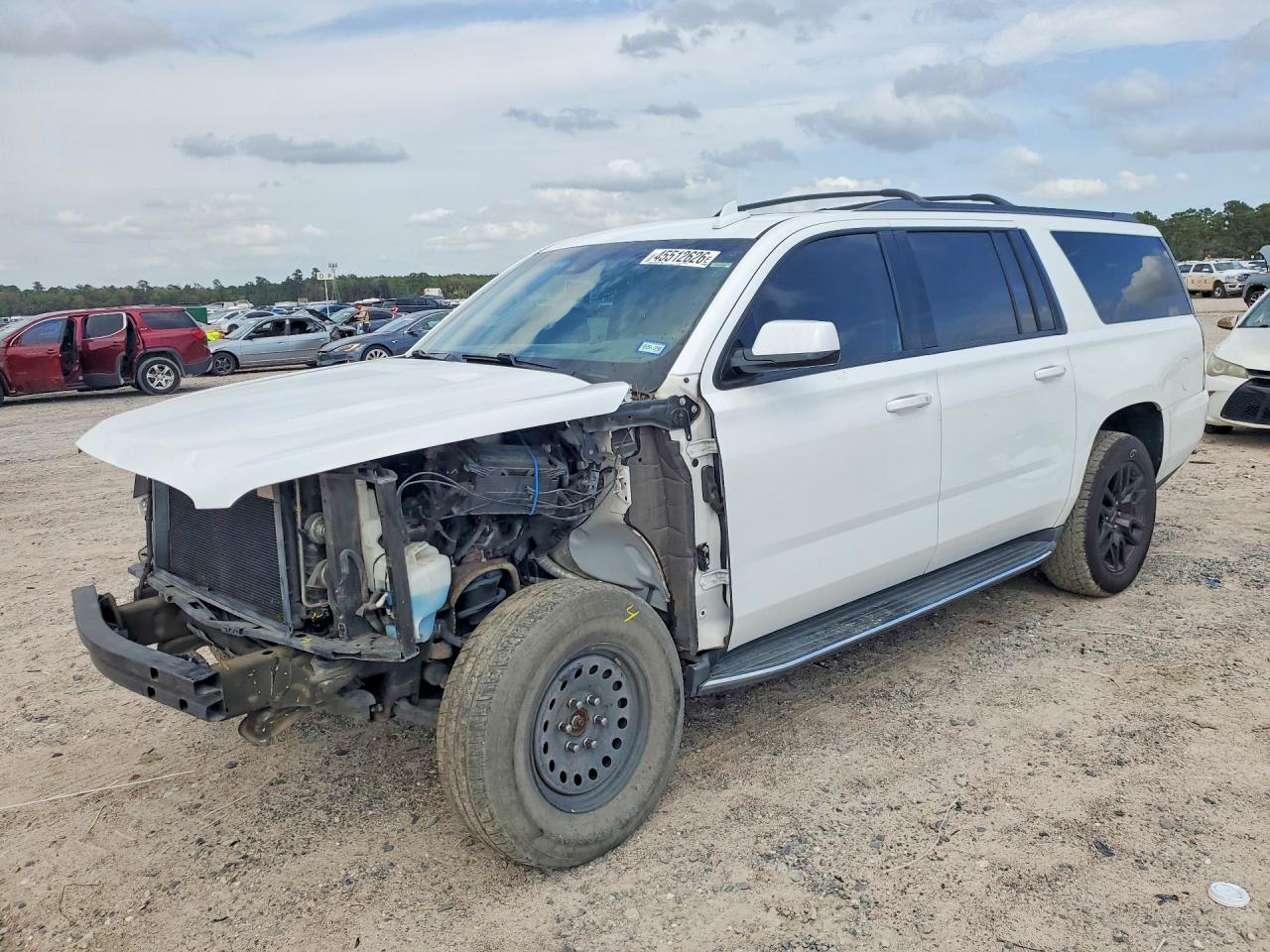 Salvage GMC Yukon Image