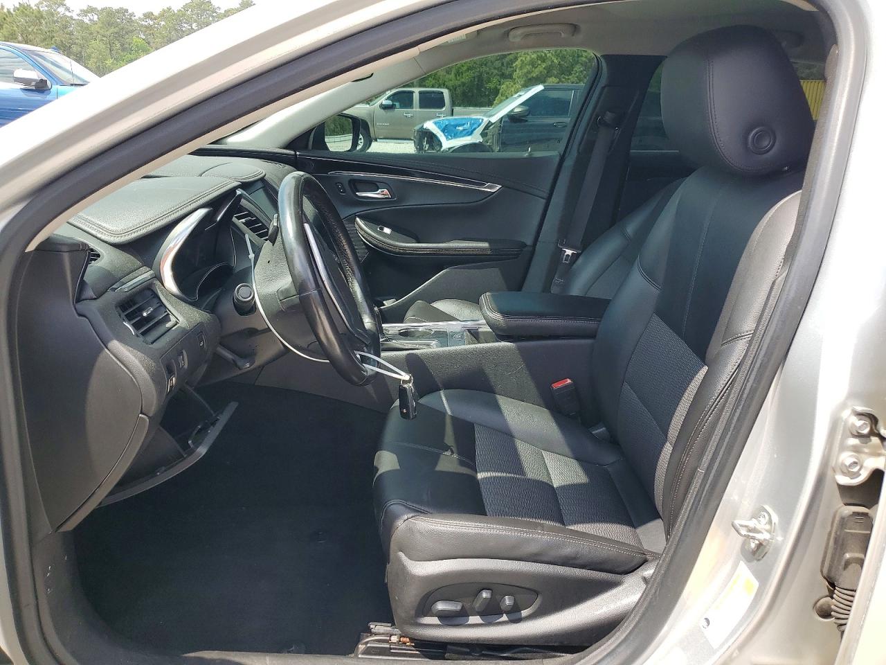 Chevrolet Impala Lt