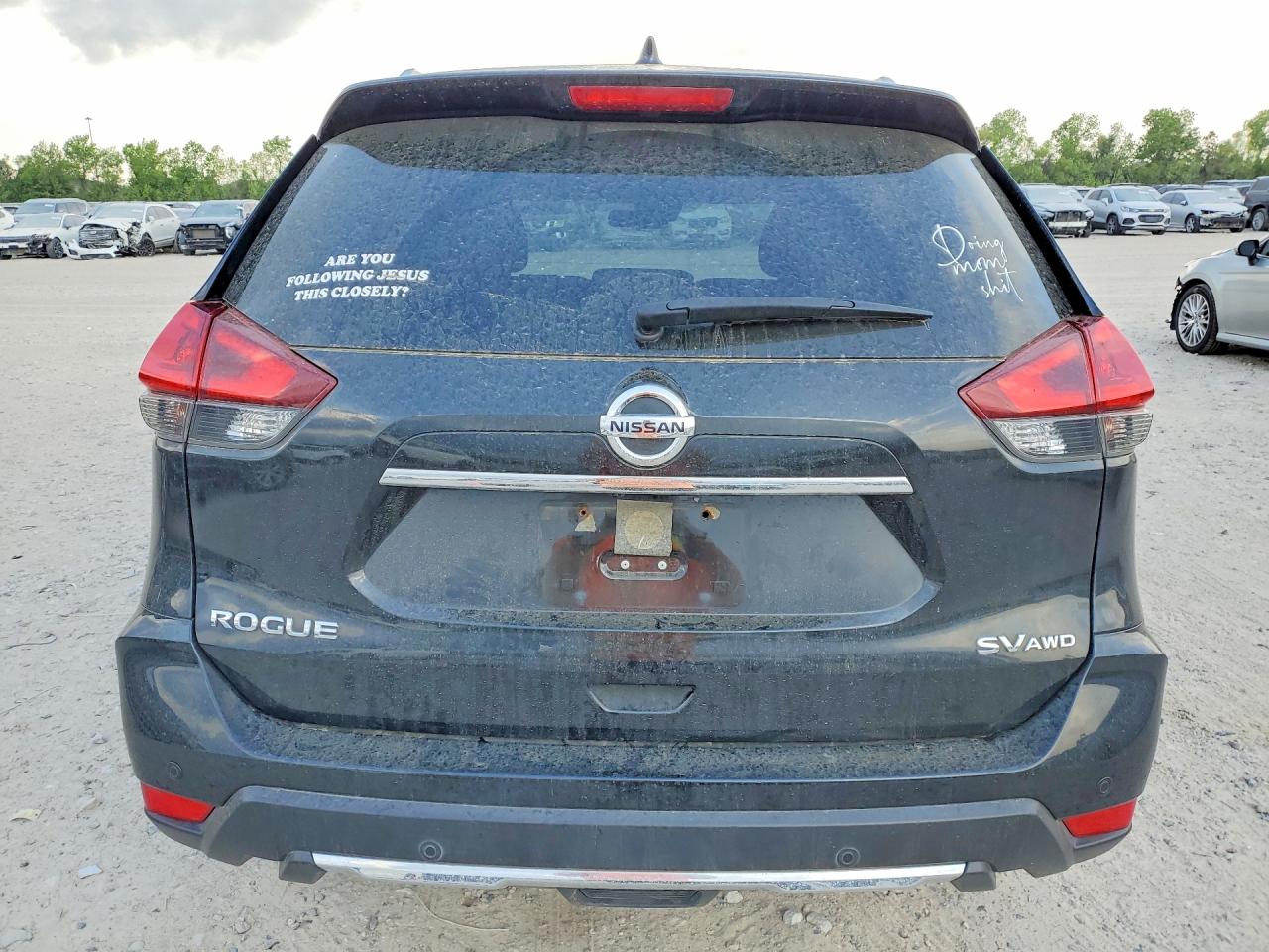 Nissan Rogue Sv