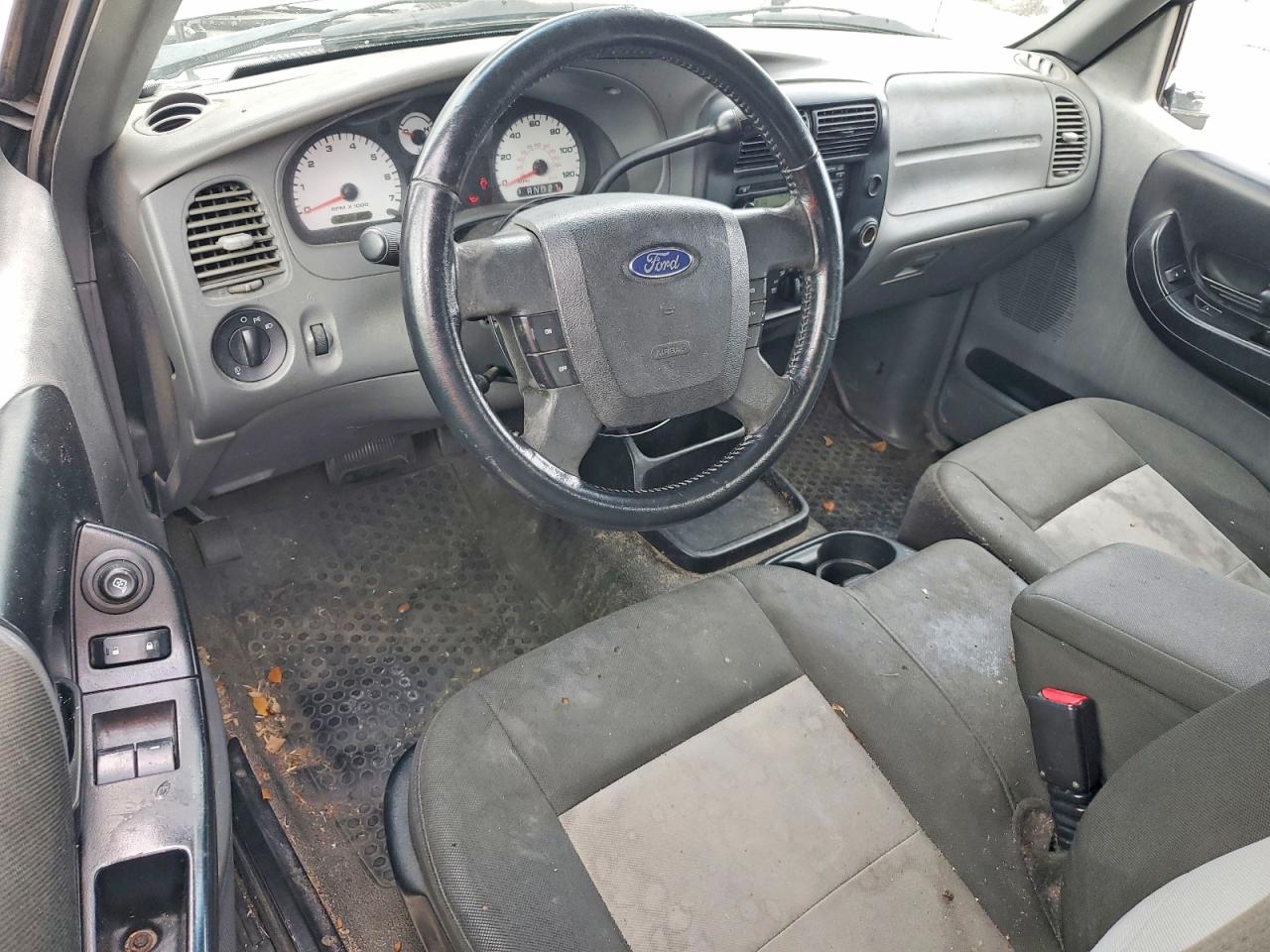 Ford Ranger Super Cab
