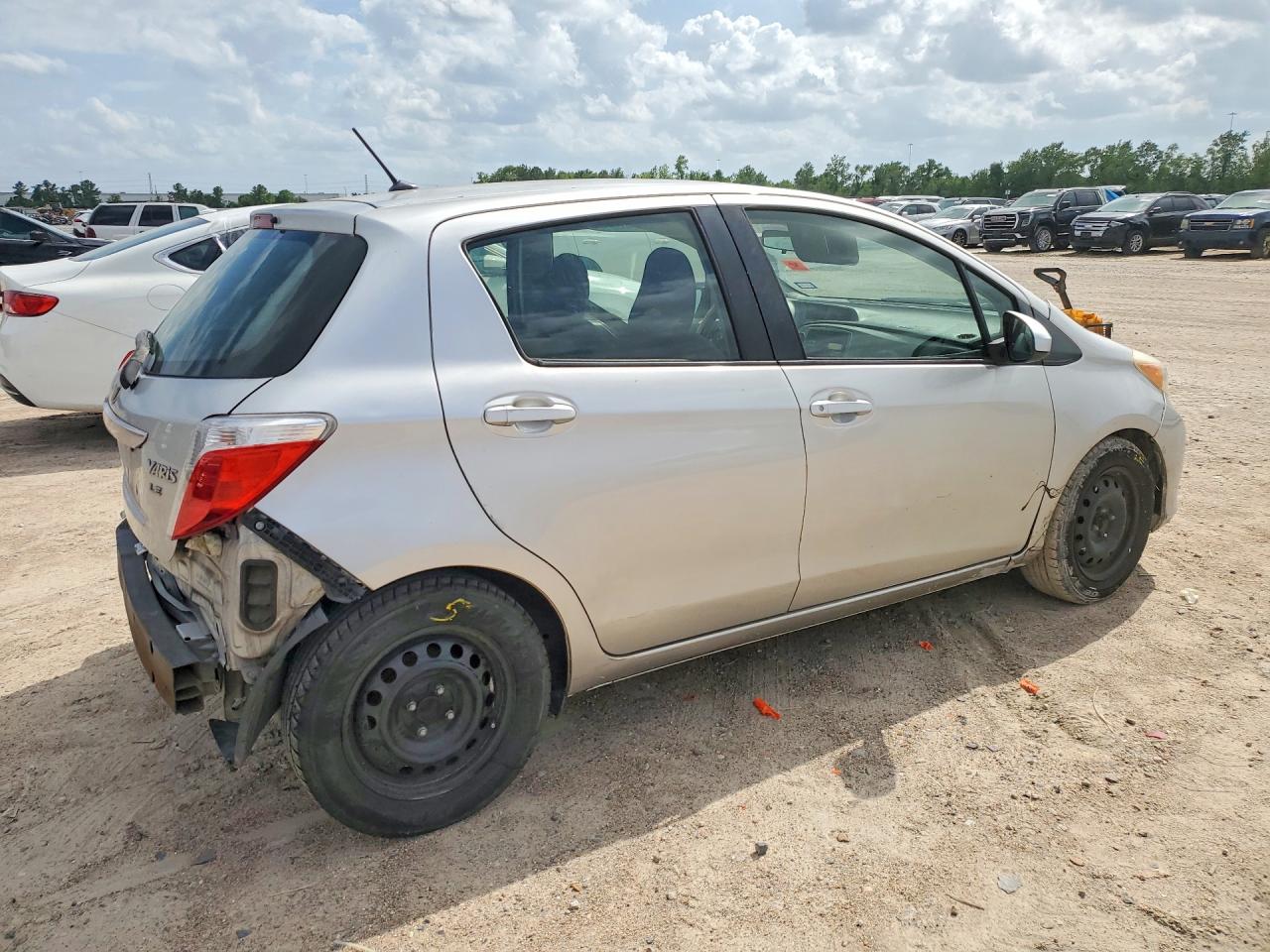 Toyota Yaris 5-door Le