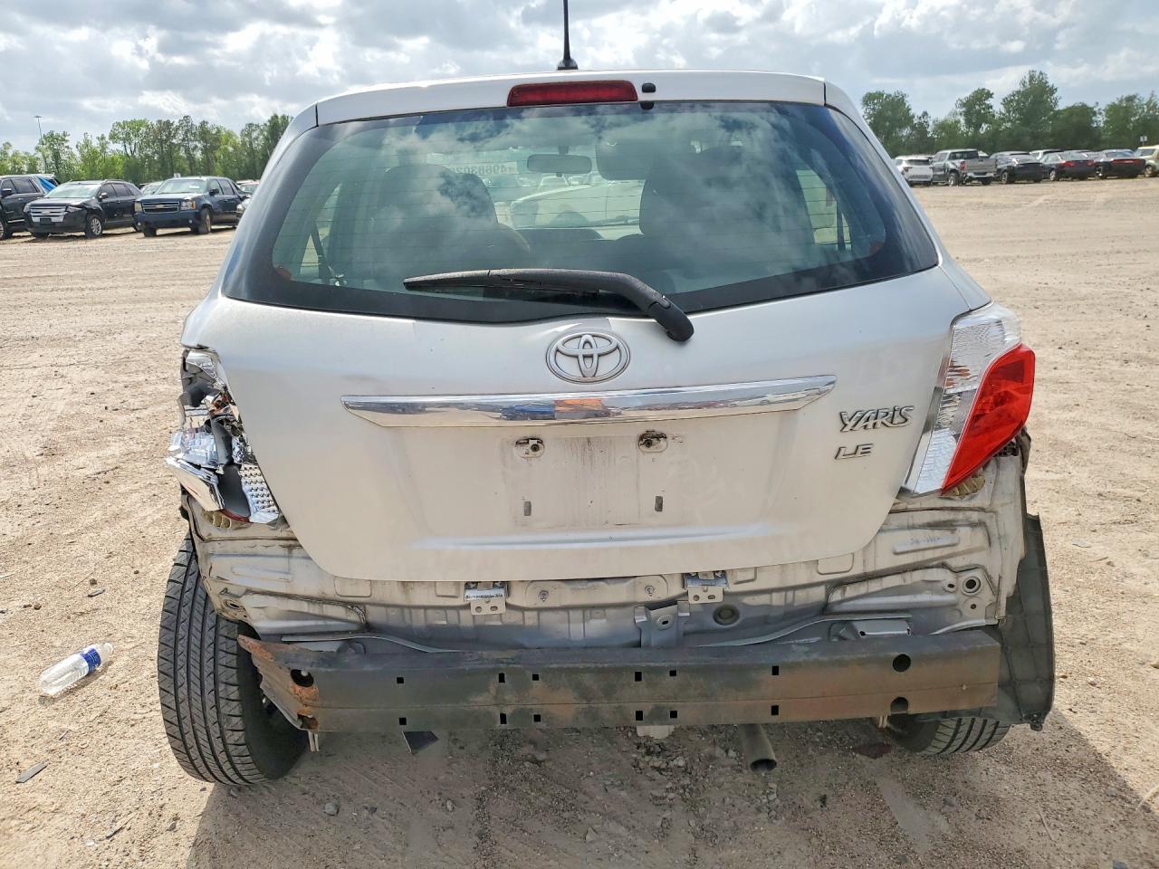 Toyota Yaris 5-door Le
