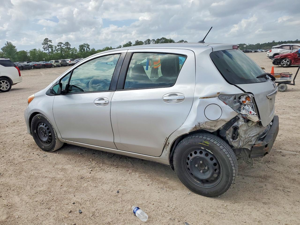 Toyota Yaris 5-door Le