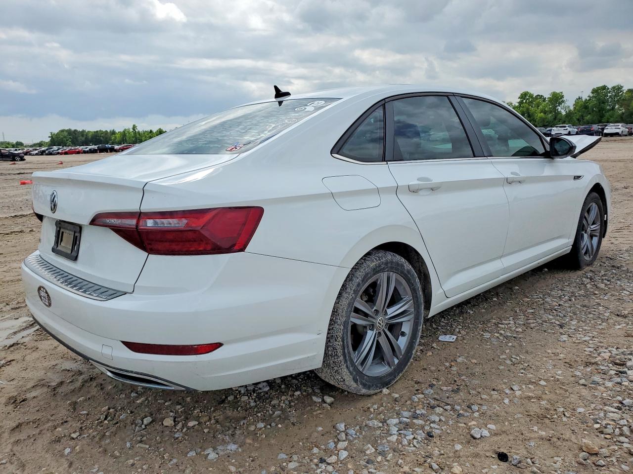 Volkswagen Jetta R-line