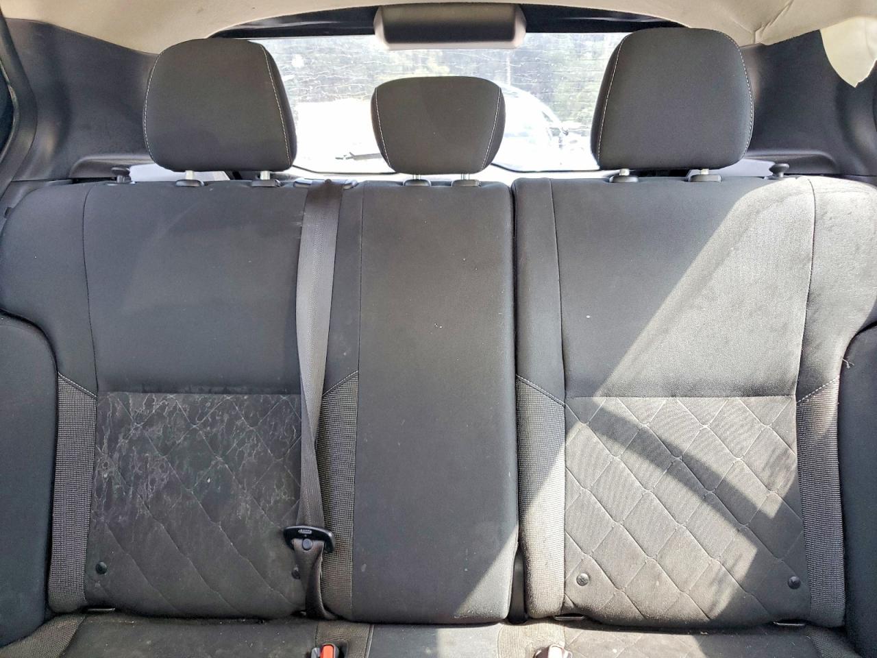 Nissan Kicks S