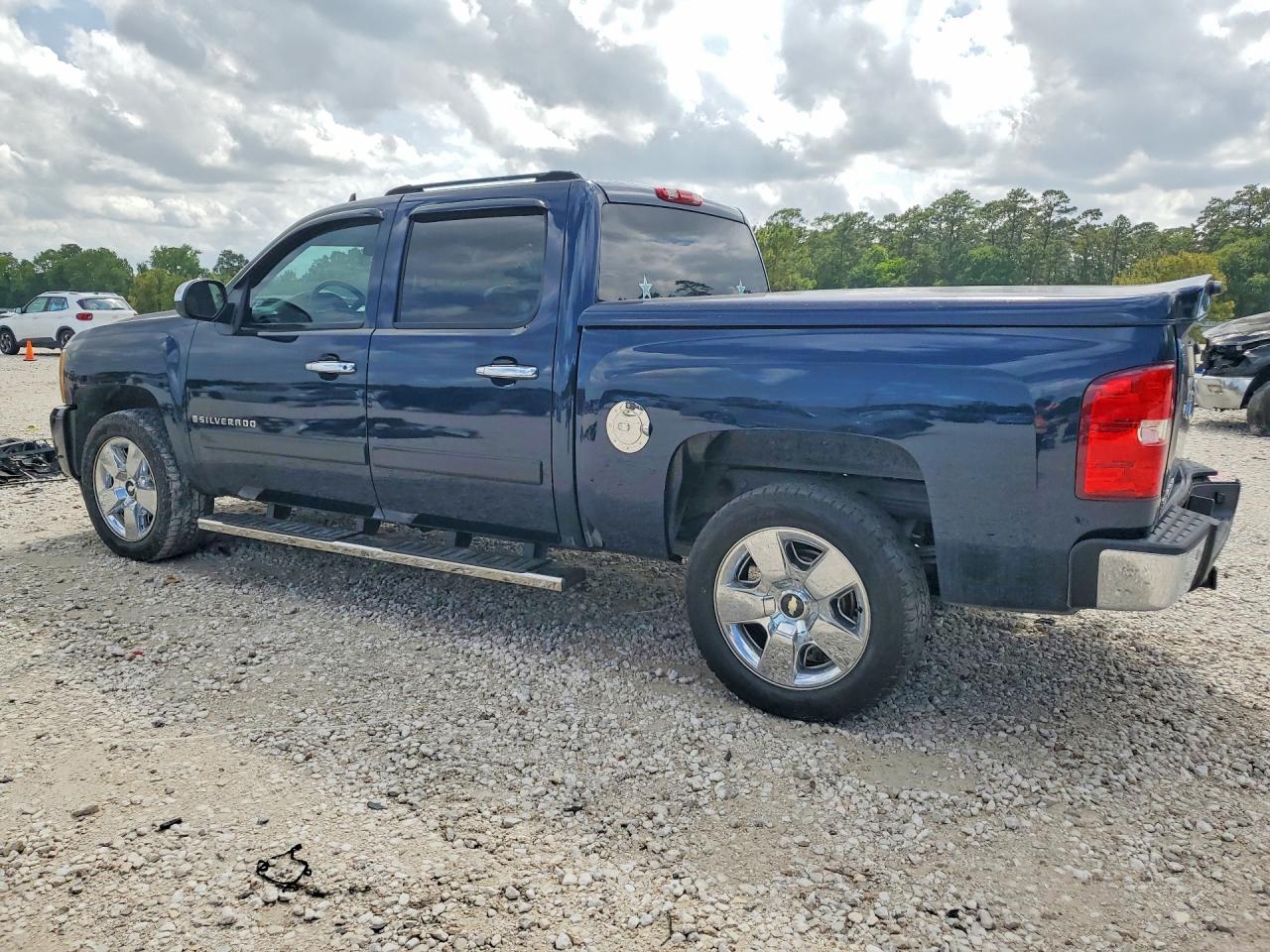 Chevrolet Silverado C1500 Crew Cab