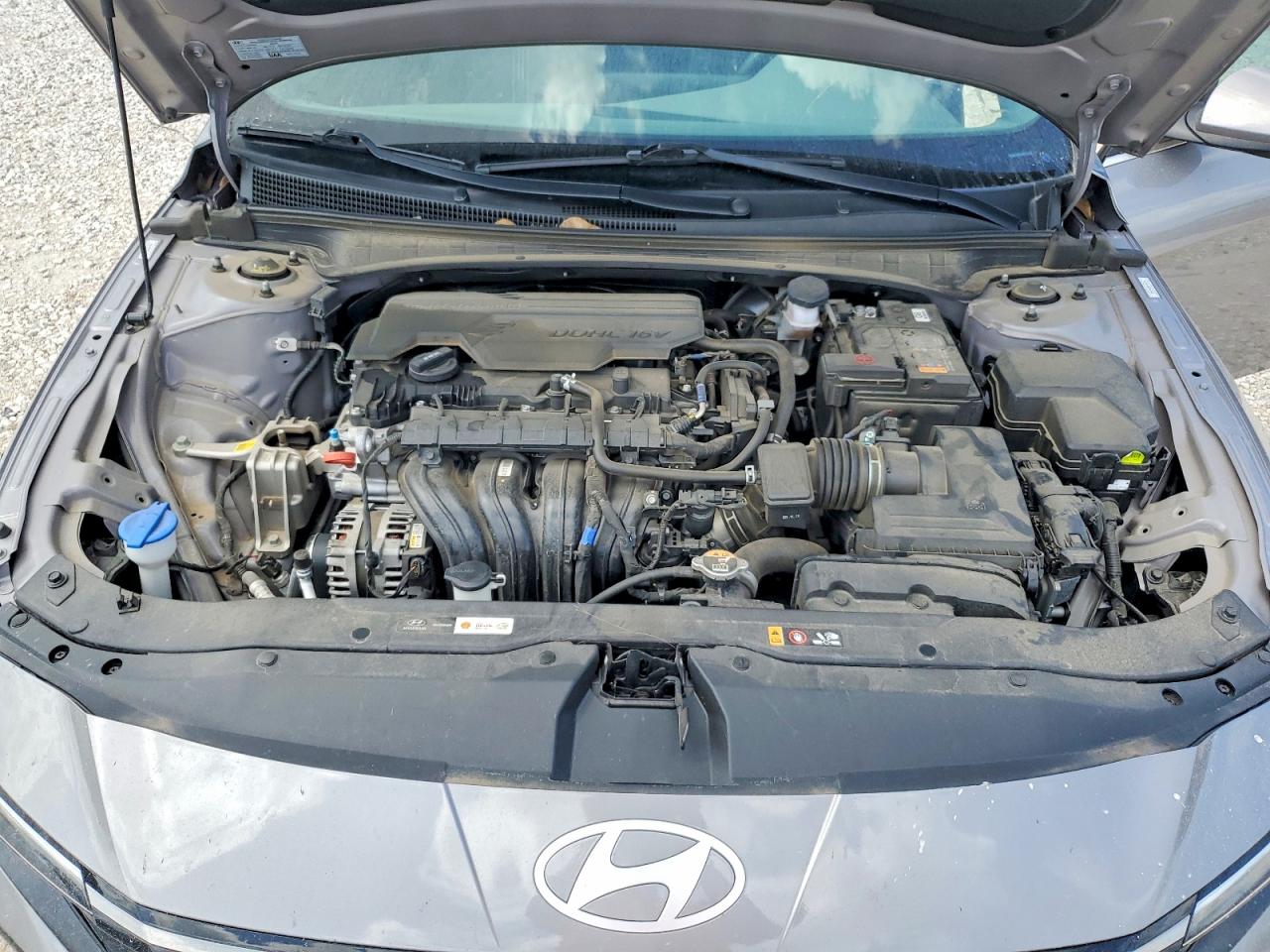 Hyundai ELANTRA Sel