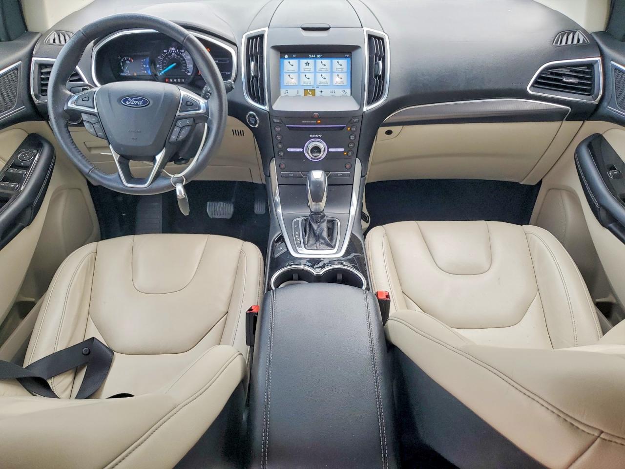 Ford Edge Titanium