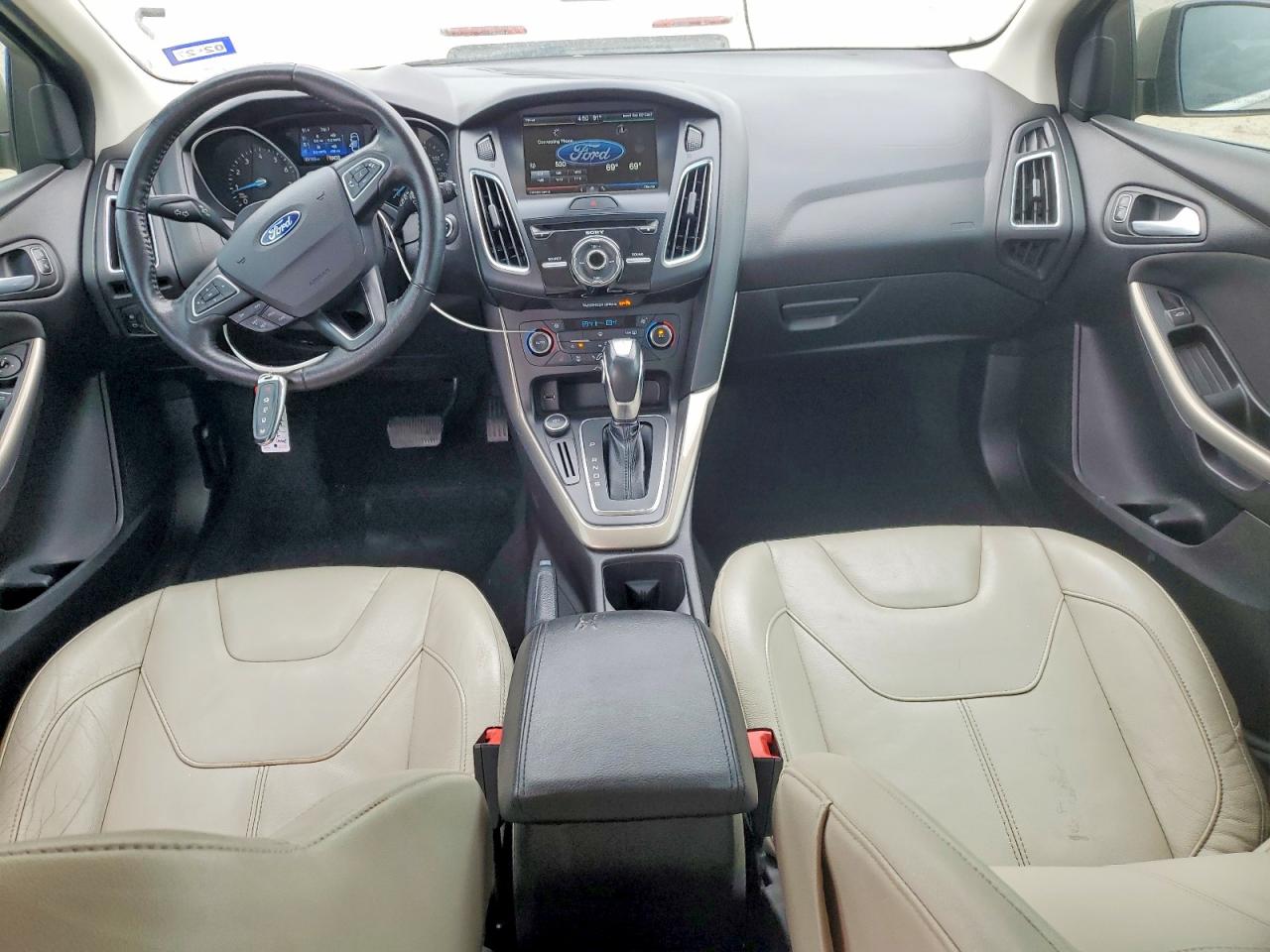 Ford Focus Titanium