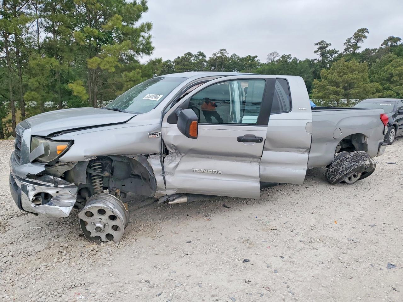 Salvage Toyota Tundra Image