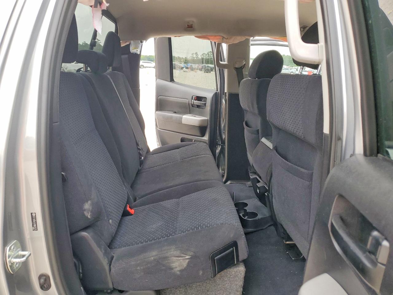 Toyota Tundra Double Cab Sr5