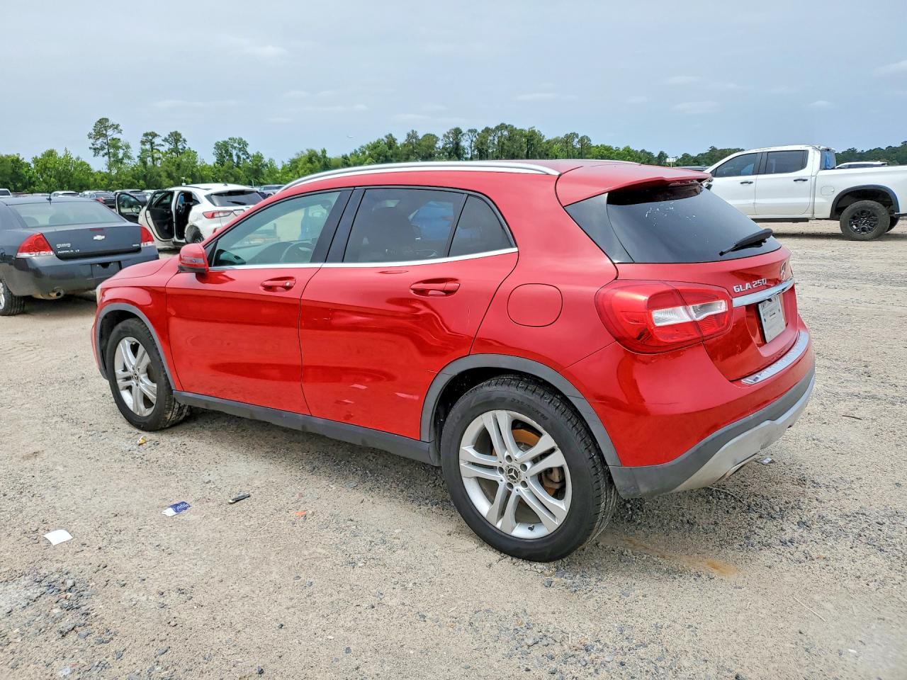 Mercedes-Benz GLA 250