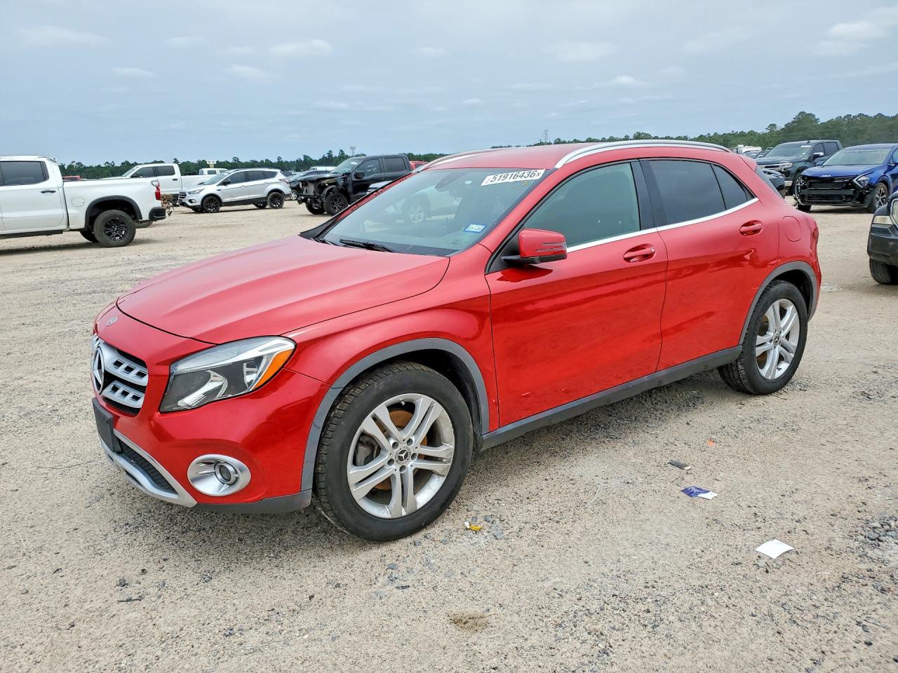 Salvage Mercedes-Benz GLA Image