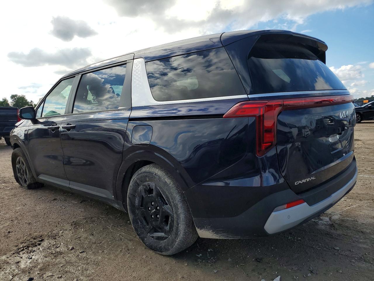 Kia Carnival Lxs