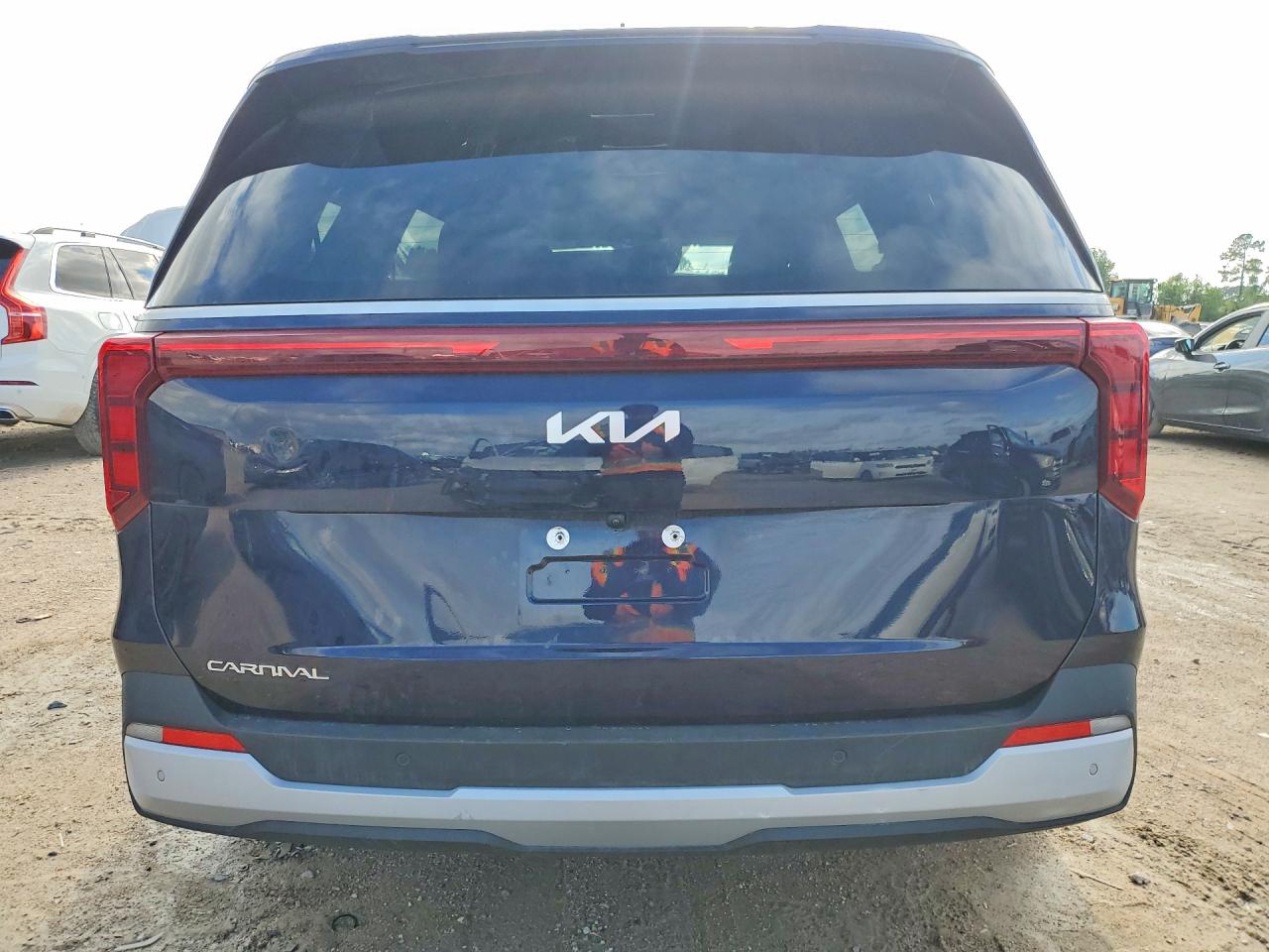 Kia Carnival Lxs