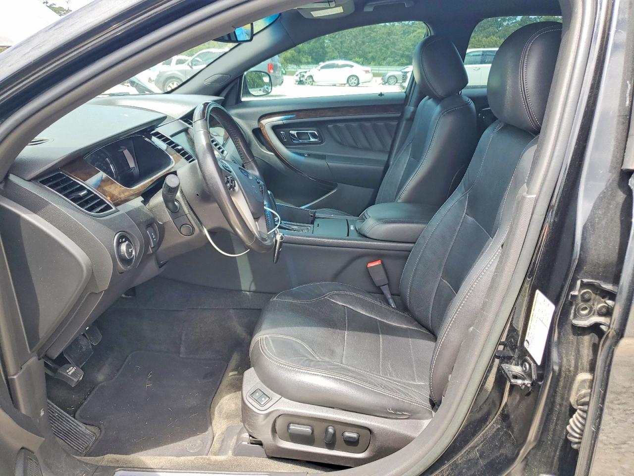 Ford Taurus Limited