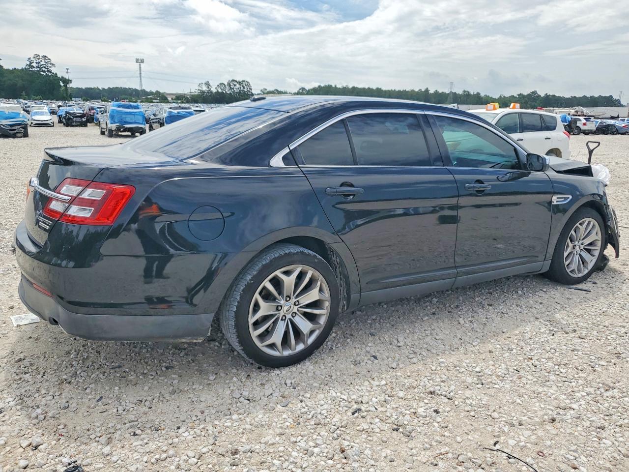 Ford Taurus Limited