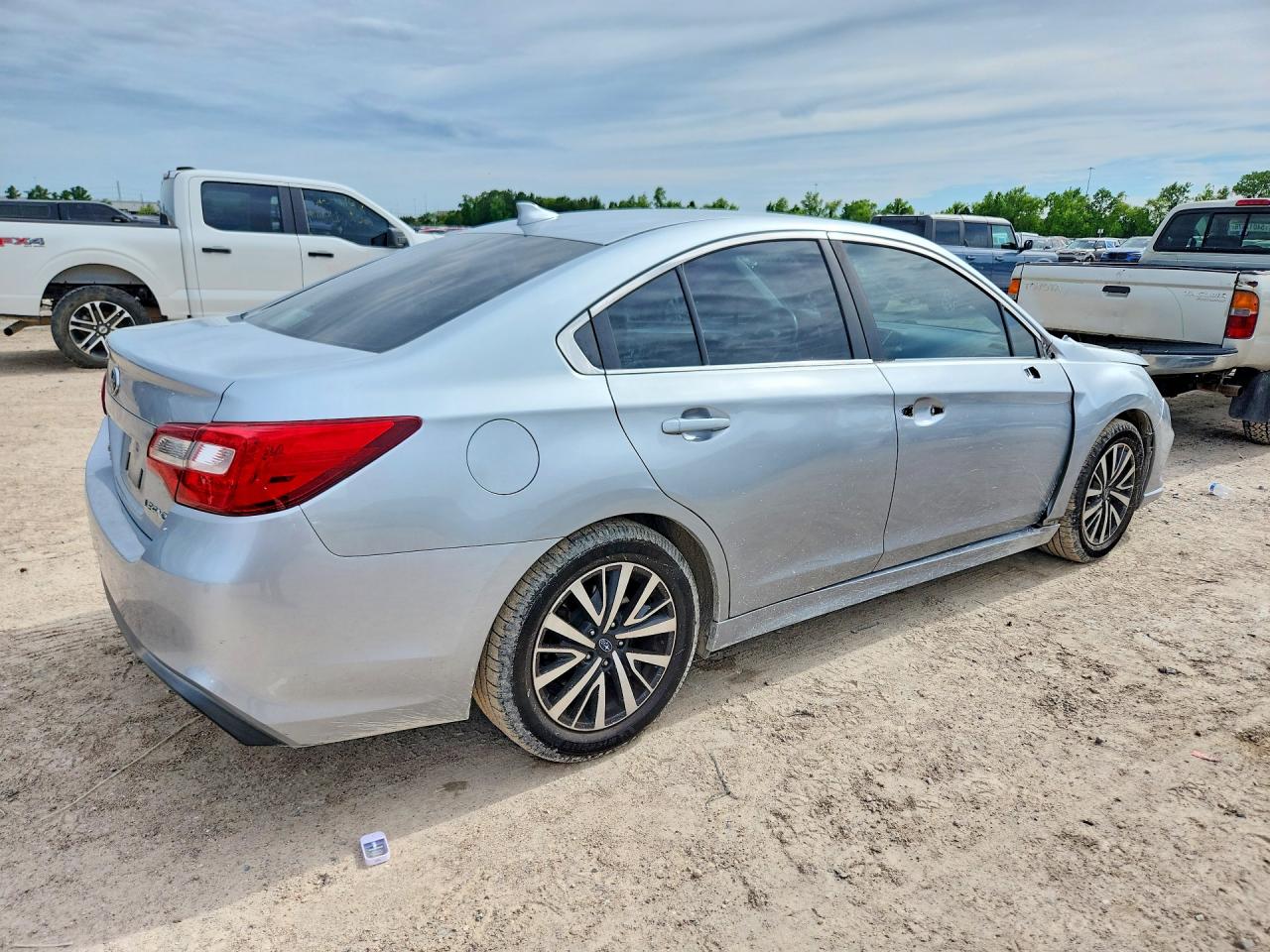 Subaru Legacy 2.5i Premium