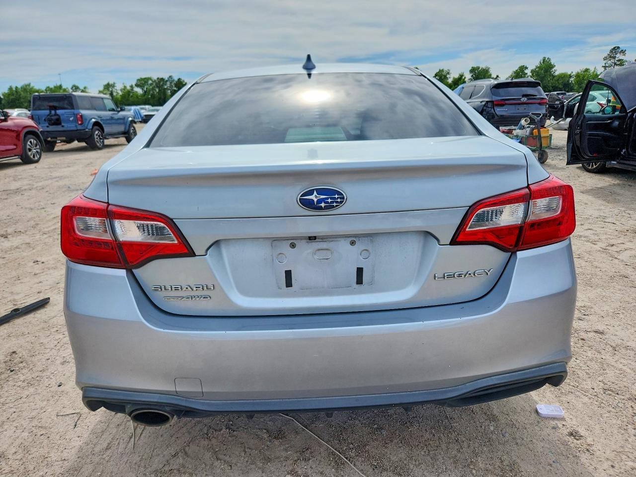 Subaru Legacy 2.5i Premium