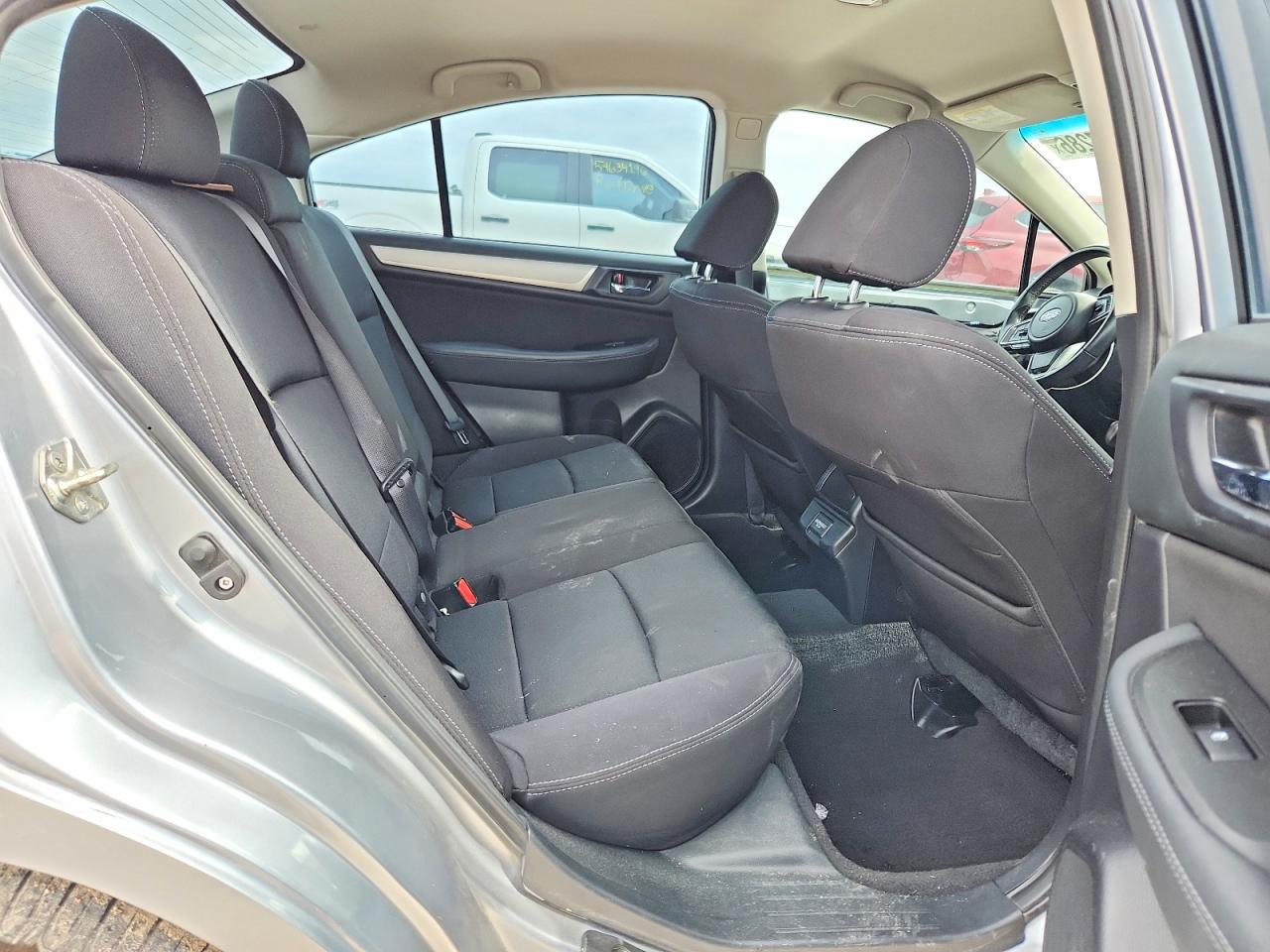 Subaru Legacy 2.5i Premium